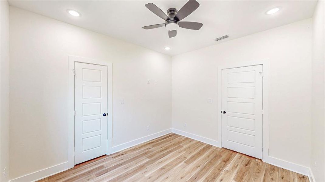 Spacious, unfurnished interior of a new home in , Bullard (Image 36).