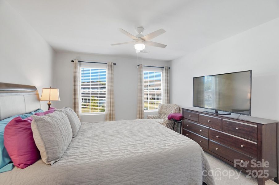 Furnished interior view inside a new home in , Monroe (Image 16).