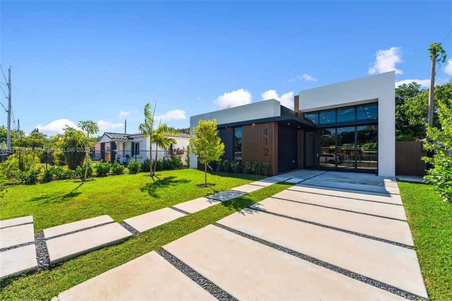 Image 57 of a home in .