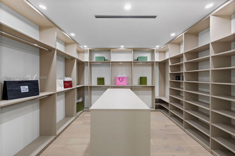 Image 62 of a home in . Image 62 of a home in .