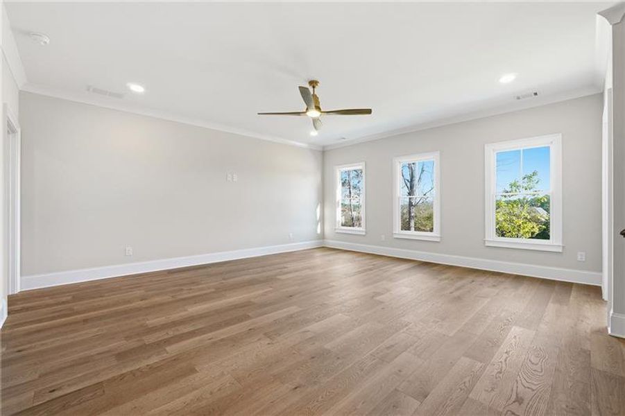 Spacious, unfurnished interior of a new home in , Marietta (Image 26).