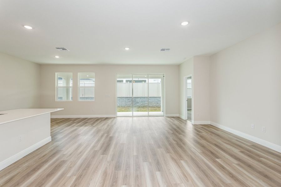 Spacious, unfurnished interior of a new home in Pasadena Woods, Wesley Chapel (Image 16). Spacious, unfurnished interior of a new home in Pasadena Woods, Wesley Chapel (Image 16).