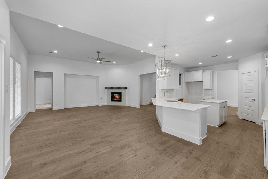 Spacious, unfurnished interior of a new home in Morton Creek Ranch, Katy (Image 20). Spacious, unfurnished interior of a new home in Morton Creek Ranch, Katy (Image 20).