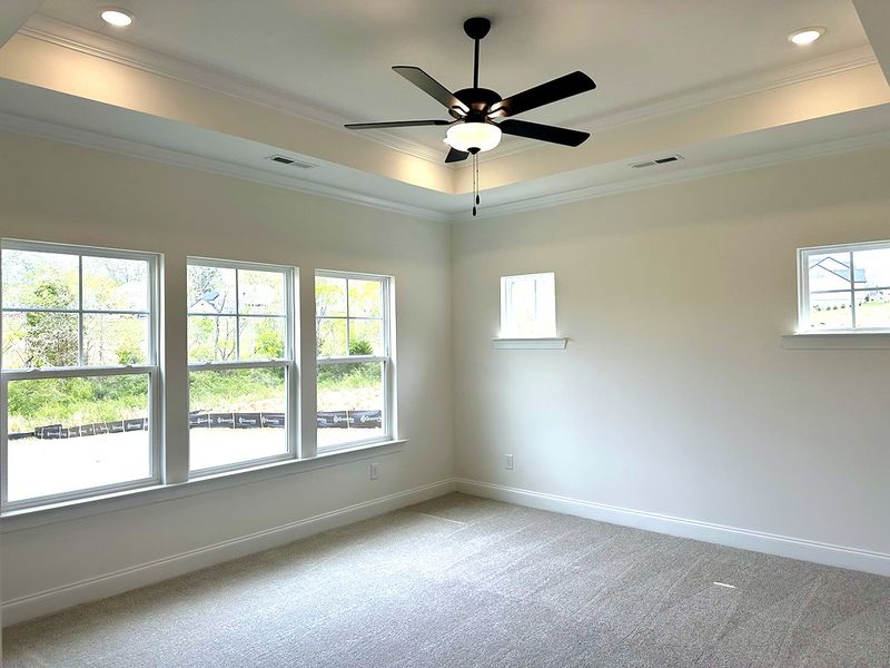 Spacious, unfurnished interior of a new home in Richvale Estates, Fairview (Image 9).