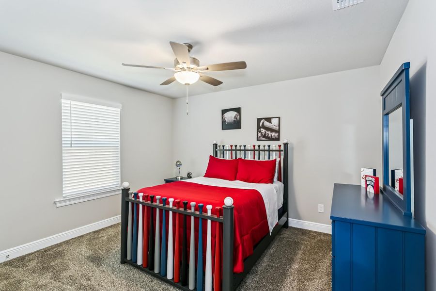 Furnished interior view inside a new home in Buckeyes Landing, Navarre (Image 32).