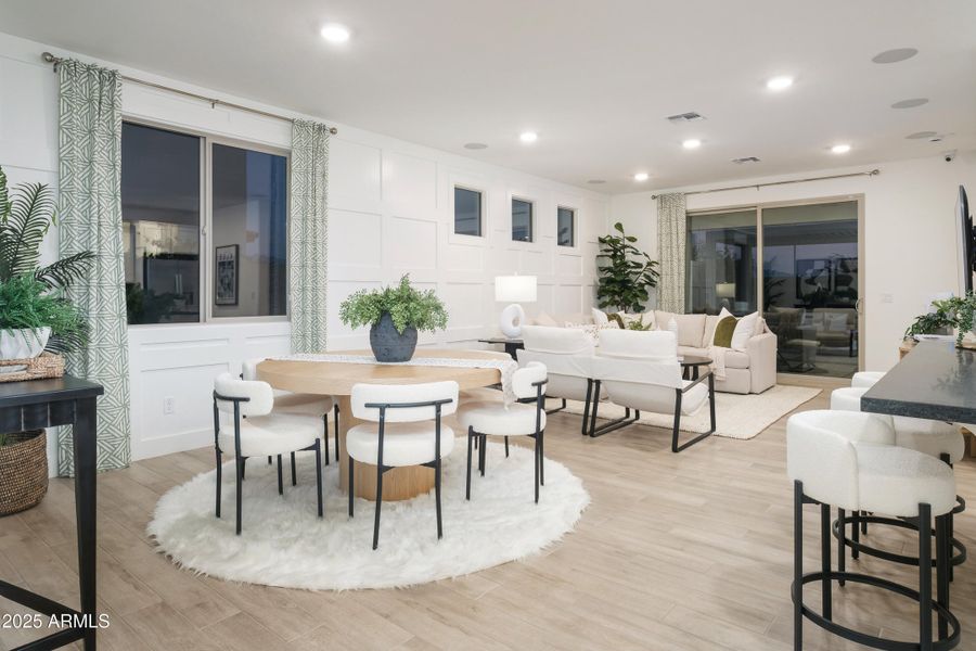 DINING / GREAT ROOM DINING / GREAT ROOM