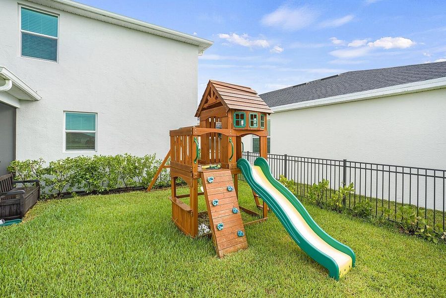 12273-SW-Roma-Cir-HigMedia-061-1280