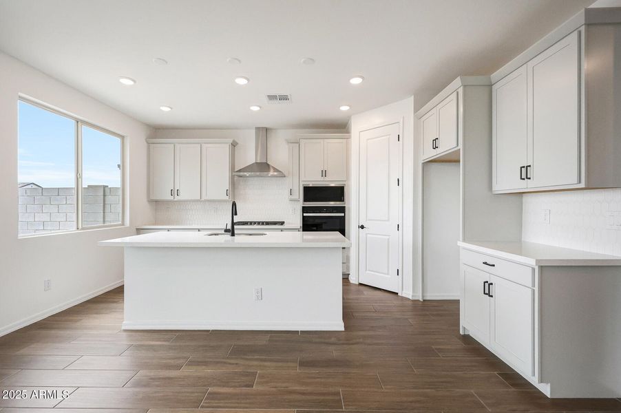 PHX_Tyler Ranch_Lot 2055_Pacific_24191_K