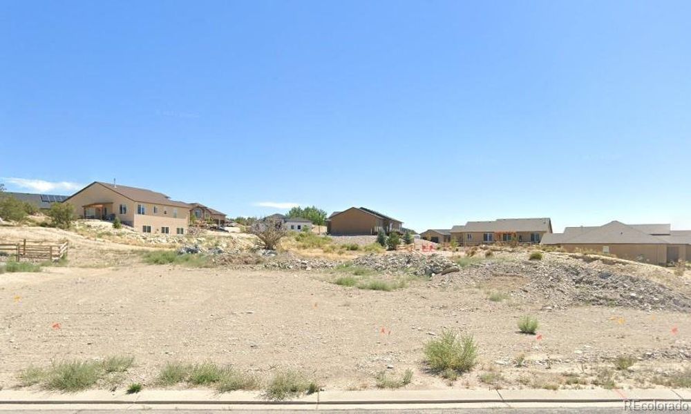 Image 4 of a home in . Image 4 of a home in .