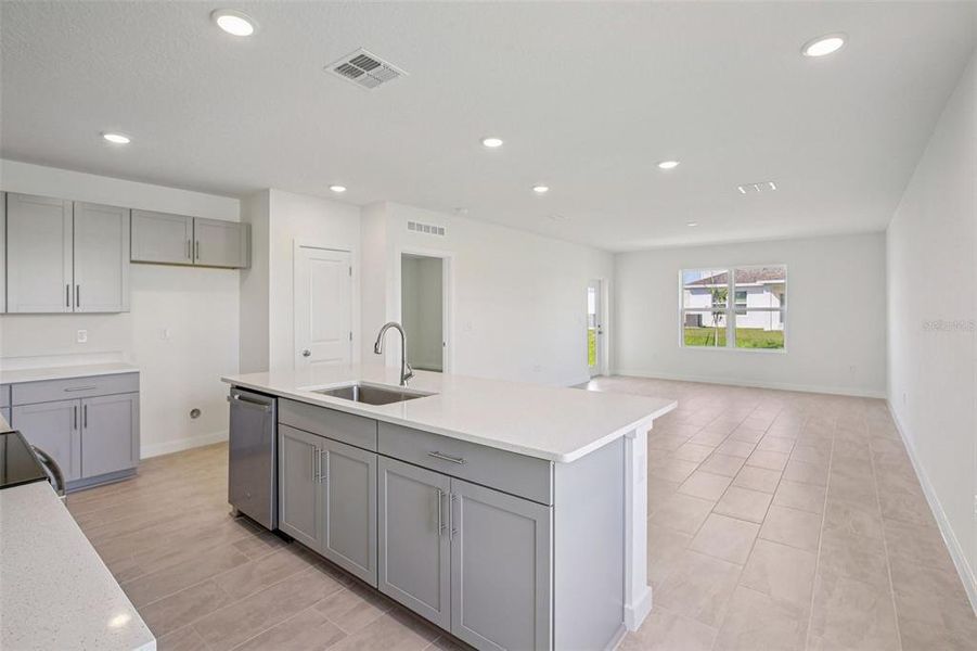 Furnished interior view inside a new home in Willowbrook North, Winter Haven (Image 5).