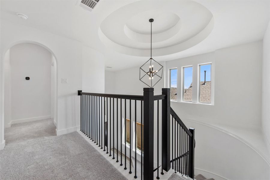 Representative image. Features, specifications, selections and colors may vary. Representative image. Features, specifications, selections and colors may vary.