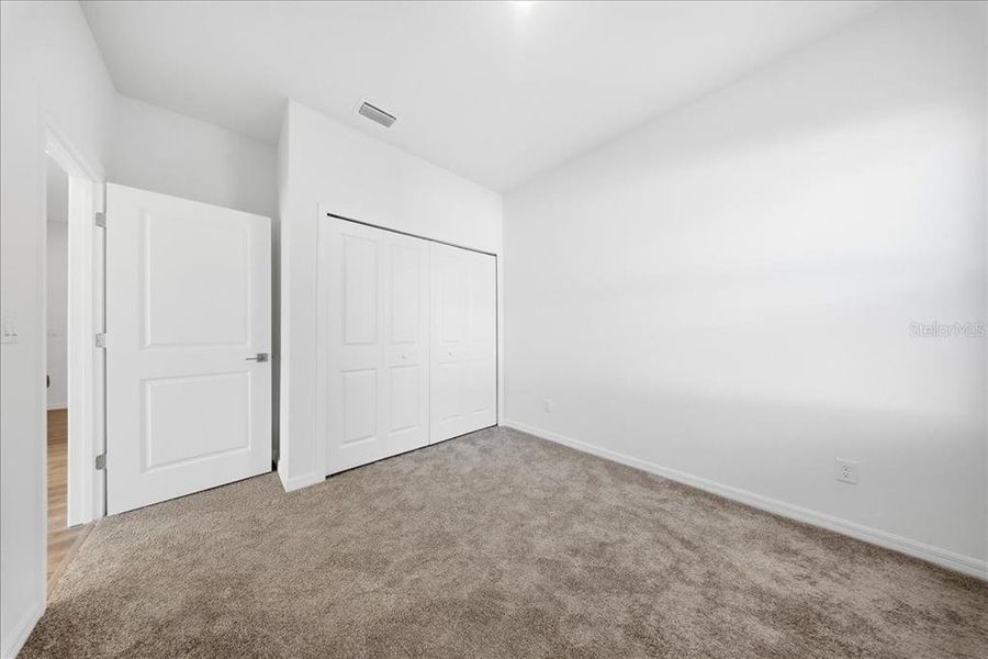 Spacious, unfurnished interior of a new home in , North Port (Image 31).