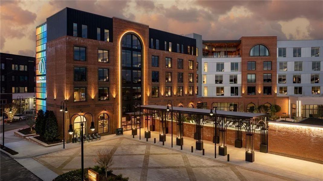 Condo located in Fayetteville, GA showcasing its design and architecture (Image 5).