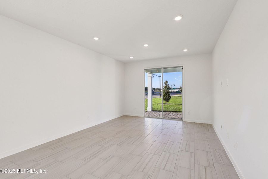Spacious, unfurnished interior of a new home in Cypress Meadows - Signature Series, Jacksonville (Image 11).