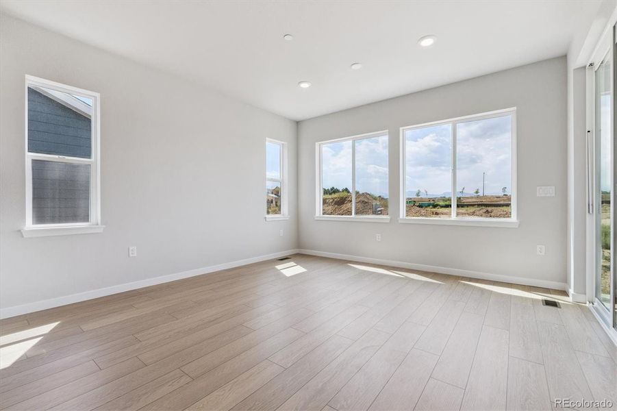 Spacious, unfurnished interior of a new home in Prestige Collection at Parkdale Commons, Lafayette (Image 23).