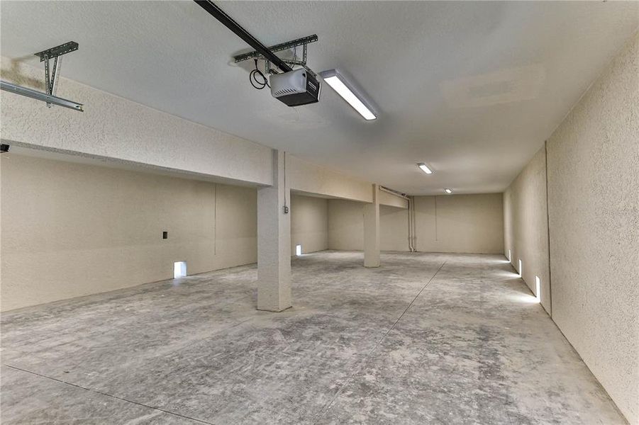 Image 49 of a home in . Image 49 of a home in .