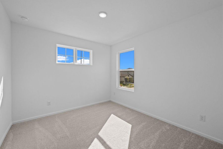 Spacious, unfurnished interior of a new home in Peppervine, Porter (Image 30).