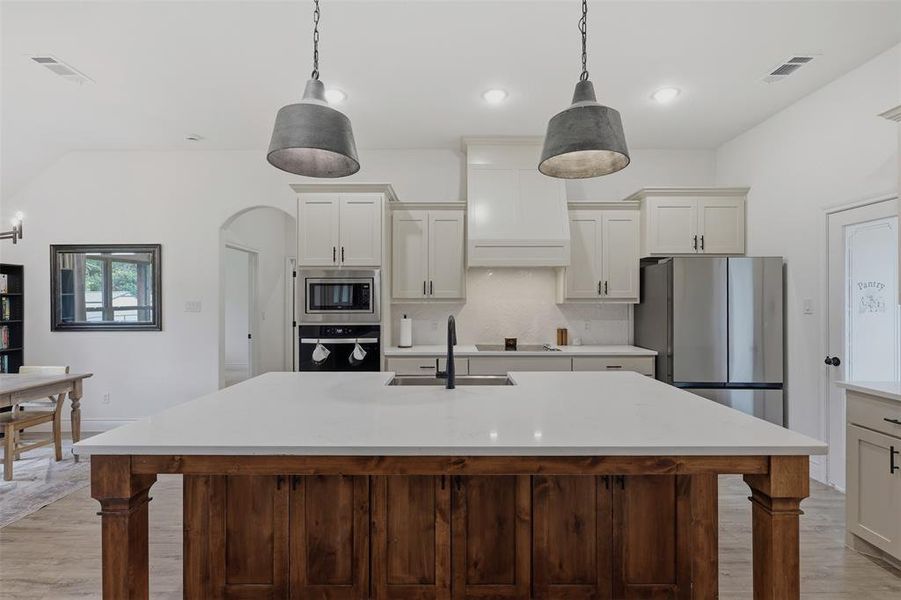 Furnished interior view inside a new home in The Ranches at Valley View, Springtown (Image 18).