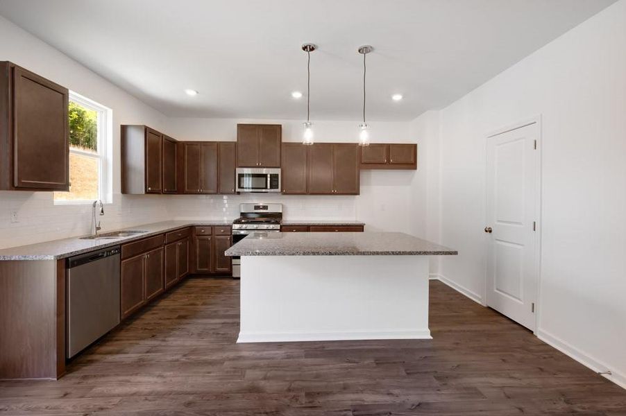 Image 26 of a home in Heritage River.