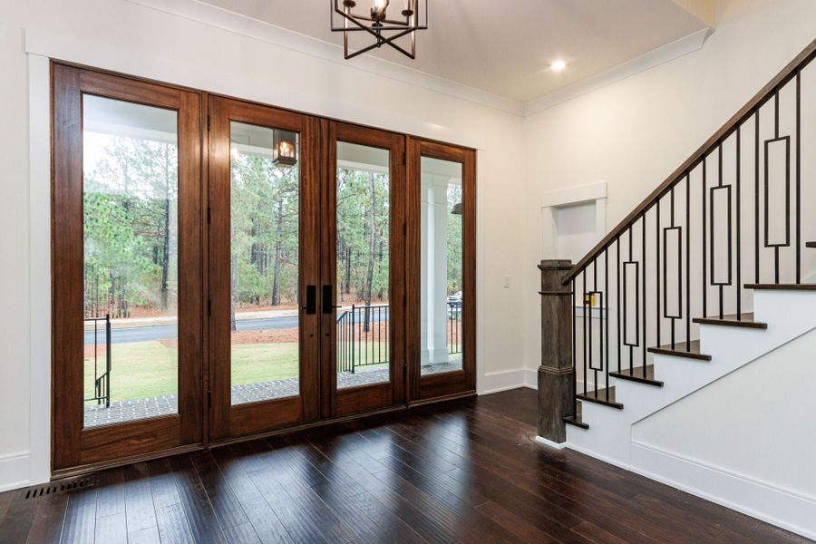 Spacious, unfurnished interior of a new home in Cattail, Zebulon (Image 5).