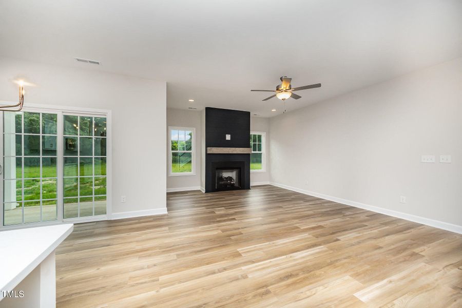 125 Tuskeegee - 6 125 Tuskeegee - 6