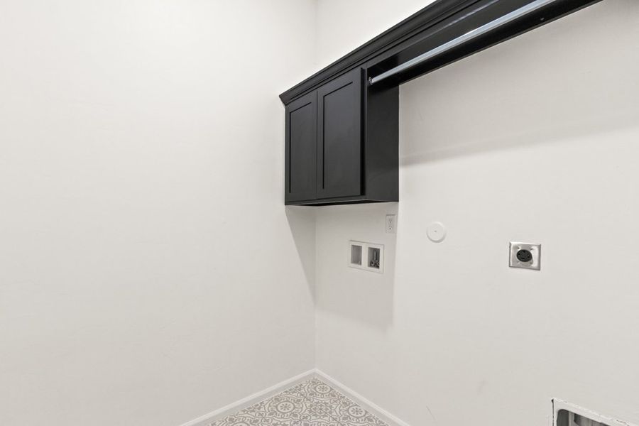 Spacious, unfurnished interior of a new home in Paseo Del Este Unit 9, El Paso (Image 22). Spacious, unfurnished interior of a new home in Paseo Del Este Unit 9, El Paso (Image 22).
