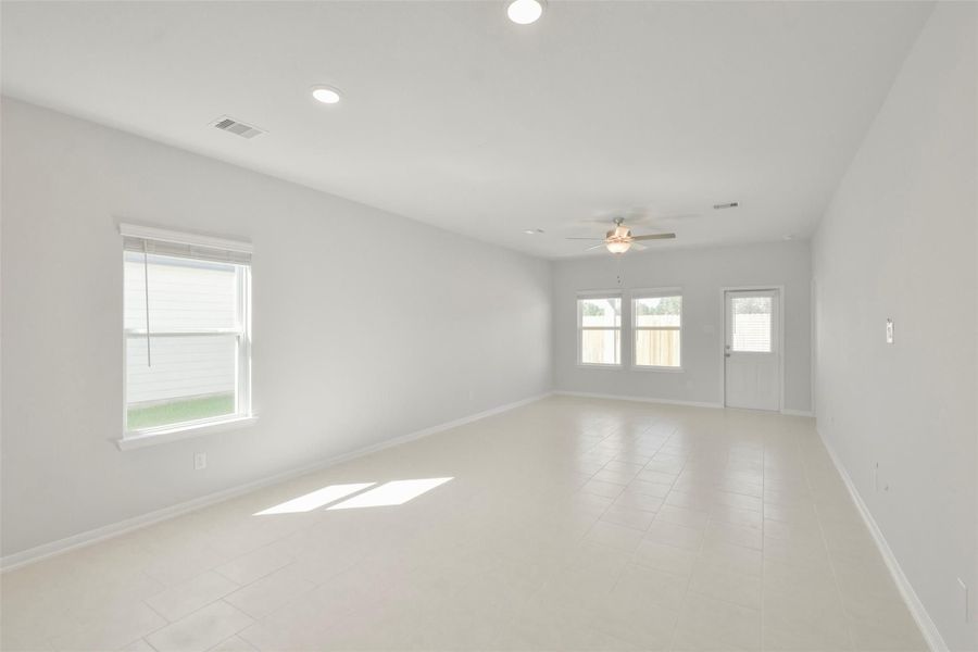 Spacious, unfurnished interior of a new home in The Villages at WestPointe, Dayton (Image 58).