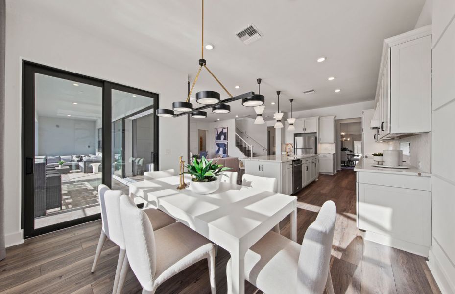 Café conveniently located off kitchen