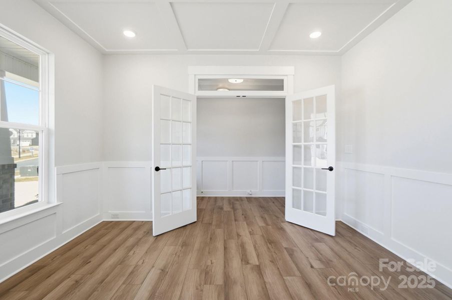 Spacious, unfurnished interior of a new home in Summerlin, Mooresville (Image 37).