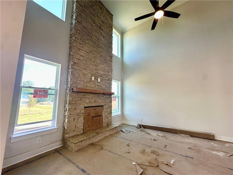 Spacious, unfurnished interior of a new home in Twin Lakes, Hoschton (Image 19).