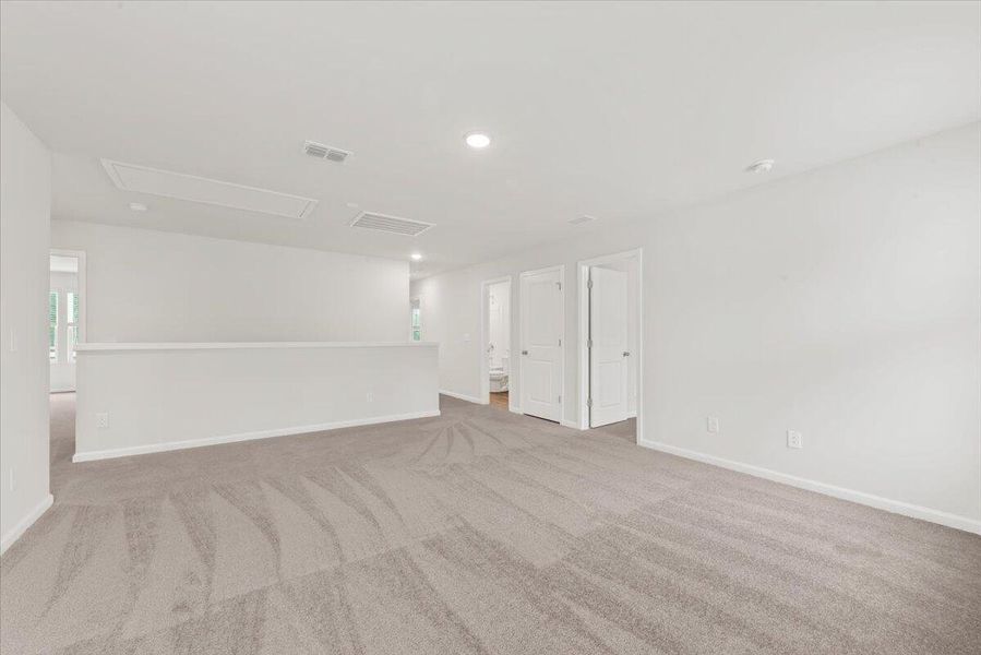 Spacious, unfurnished interior of a new home in Nexton, Summerville (Image 20).