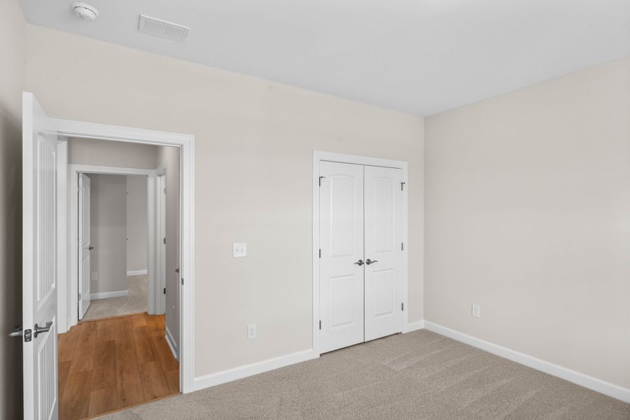 Spacious, unfurnished interior of a new home in Traditions at Carolina Forest, Myrtle Beach (Image 17). Spacious, unfurnished interior of a new home in Traditions at Carolina Forest, Myrtle Beach (Image 17).