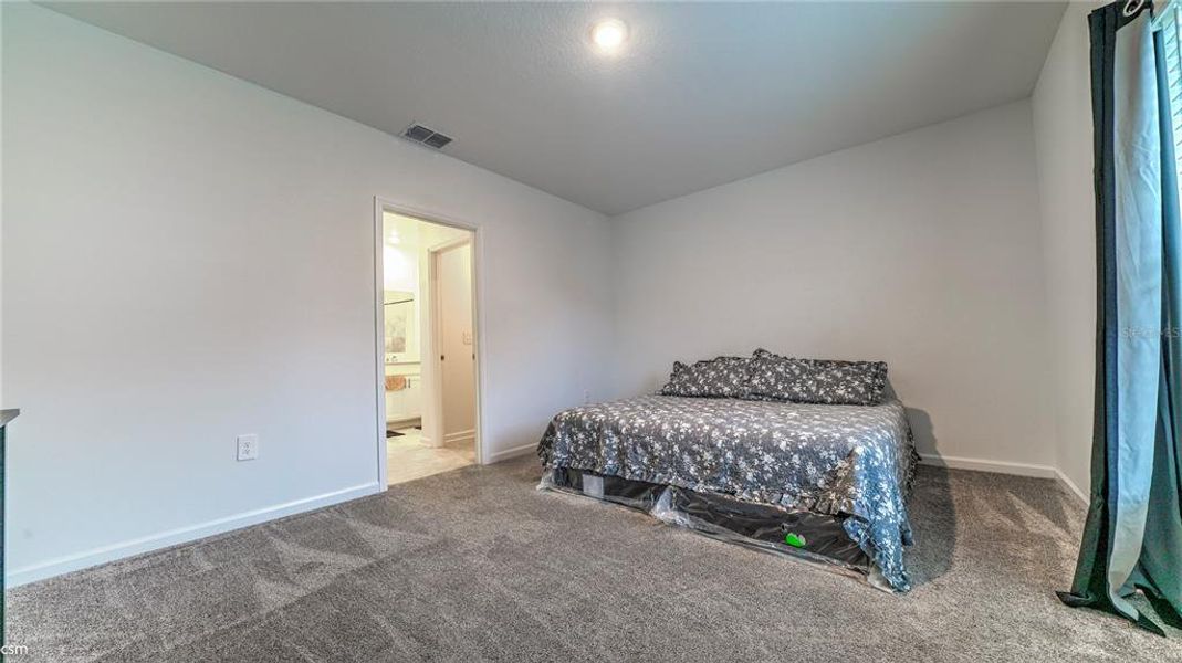 Furnished interior view inside a new home in Cascades, Davenport (Image 8). Furnished interior view inside a new home in Cascades, Davenport (Image 8).