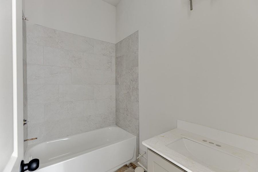 Image 25 of a home in .