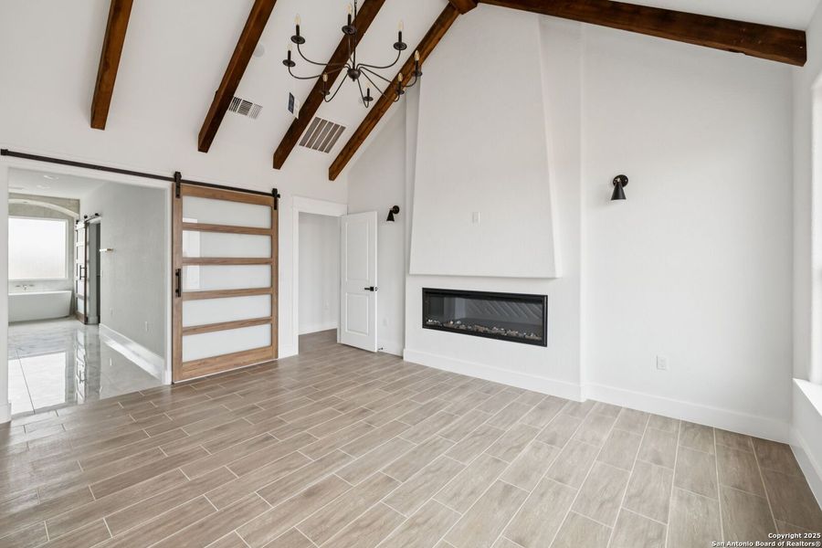 Spacious, unfurnished interior of a new home in , Floresville (Image 22). Spacious, unfurnished interior of a new home in , Floresville (Image 22).