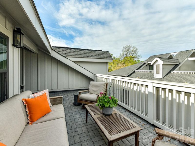 Exterior details and patio area of a home in , Charlotte (Image 24).
