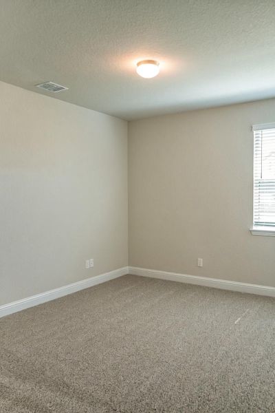 Spacious, unfurnished interior of a new home in Buffalo Crossing, Schertz (Image 17). Spacious, unfurnished interior of a new home in Buffalo Crossing, Schertz (Image 17).