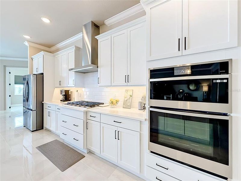 Furnished interior view inside a new home in , Mount Dora (Image 14).