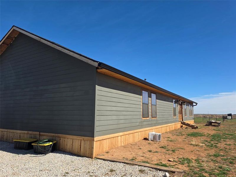 Exterior details and patio area of a home in , Olney (Image 24).