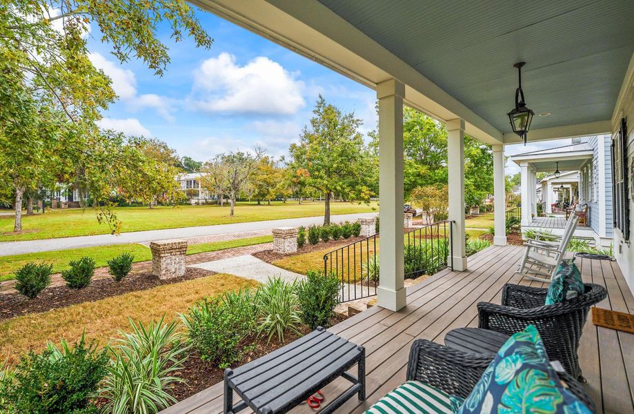 Exterior details and patio area of a home in , Beaufort (Image 24).