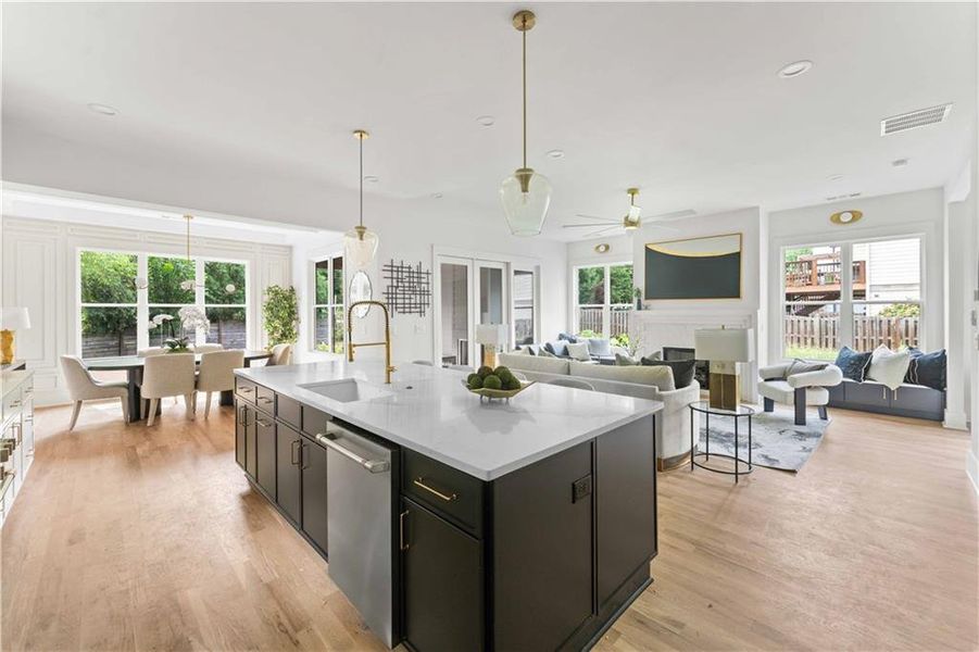 Furnished interior view inside a new home in , Atlanta (Image 34).