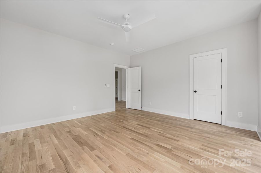 Spacious, unfurnished interior of a new home in , Charlotte (Image 36).