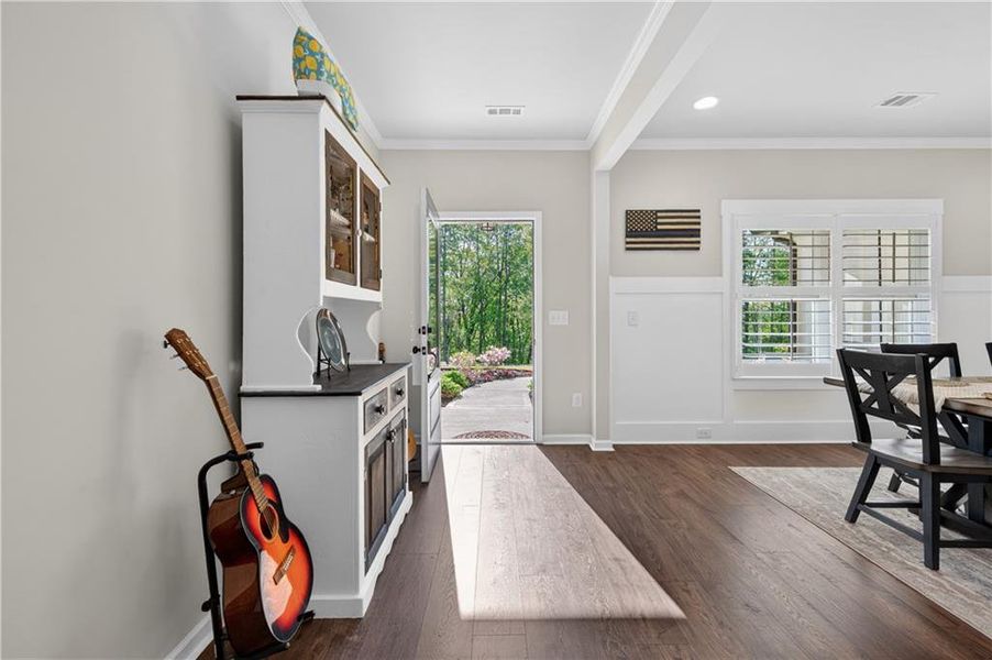 Furnished interior view inside a new home in , Dahlonega (Image 7).