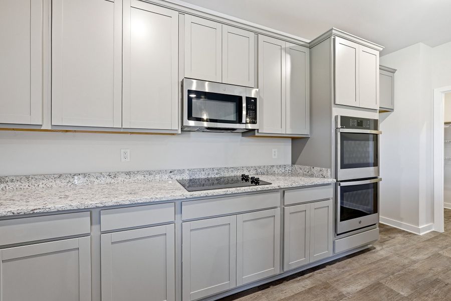 4br New Home in Fairburn, GA.  - Slide 10