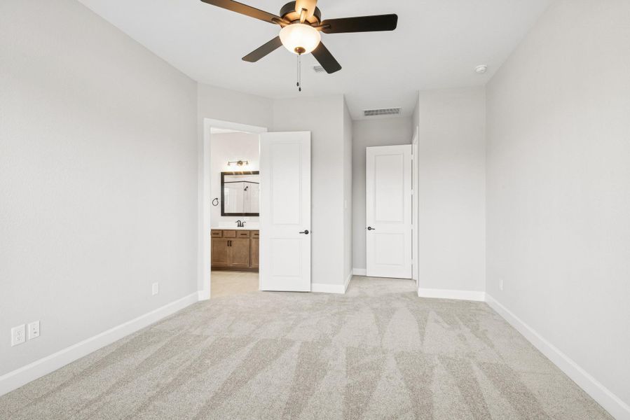 Spacious, unfurnished interior of a new home in Riceland 50’ Front Load Homesites, Mont Belvieu (Image 33).