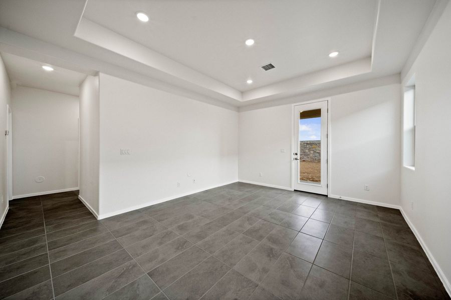 Representative unfurnished interior of a home built from the Aguirre by Hakes Brothers in Summer Sky North, El Paso (Image 11).