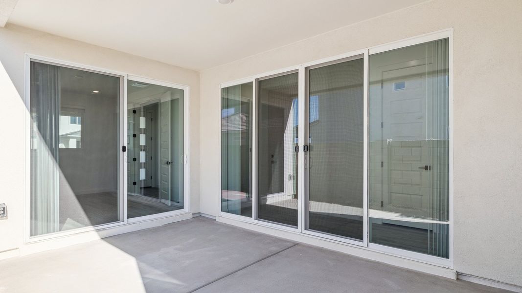 Representative exterior details of a home built from the Crow by D.R. Horton in The Ridge at Stone Butte, Phoenix (Image 3).