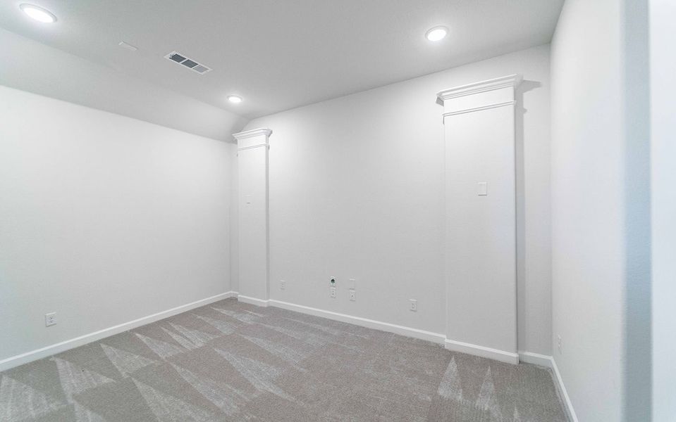 Spacious, unfurnished interior of a new home in Heath Golf & Yacht Club, Heath (Image 23). Spacious, unfurnished interior of a new home in Heath Golf & Yacht Club, Heath (Image 23).