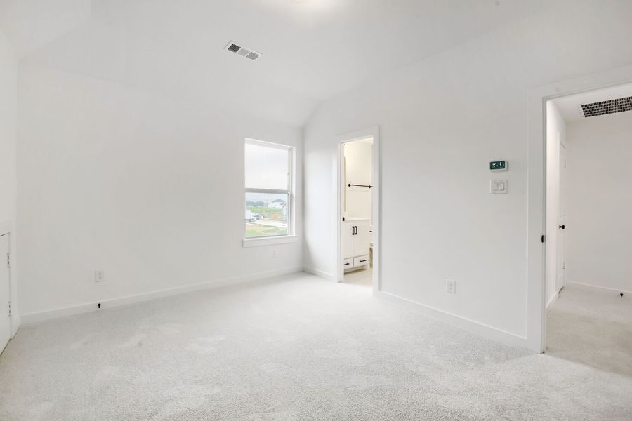733 Red Cedar - Bedroom