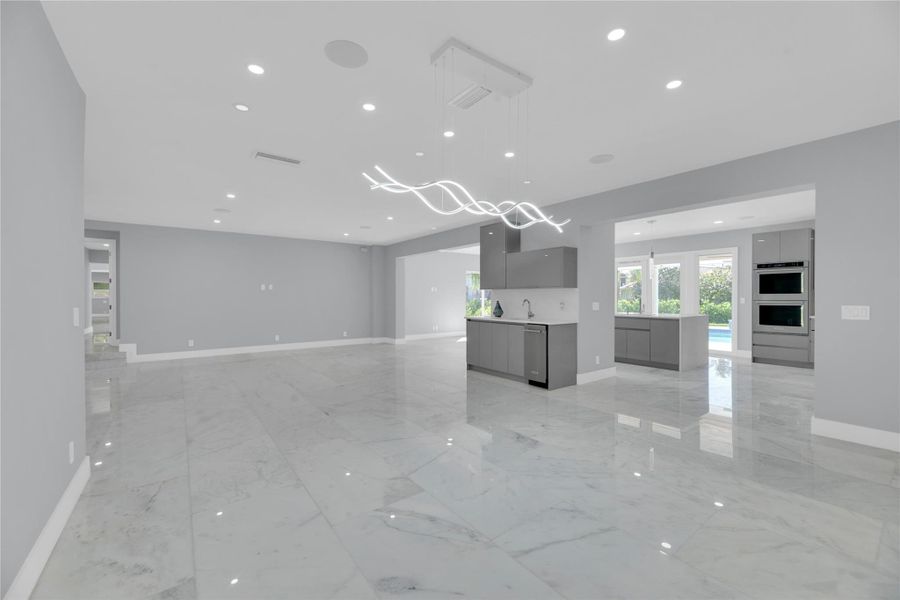 Furnished interior view inside a new home in , Fort Lauderdale (Image 11).